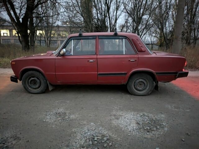 Красный ВАЗ 2101, объемом двигателя 1.3 л и пробегом 400 тыс. км за 476 $, фото 3 на Automoto.ua