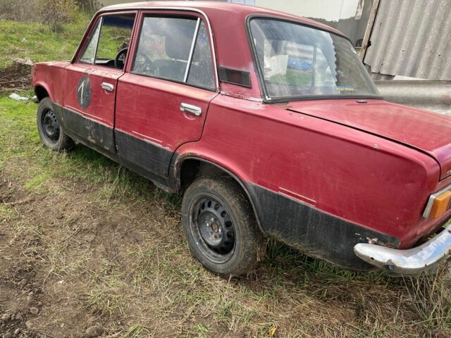 Красный ВАЗ 2101, объемом двигателя 0 л и пробегом 400 тыс. км за 170 $, фото 1 на Automoto.ua