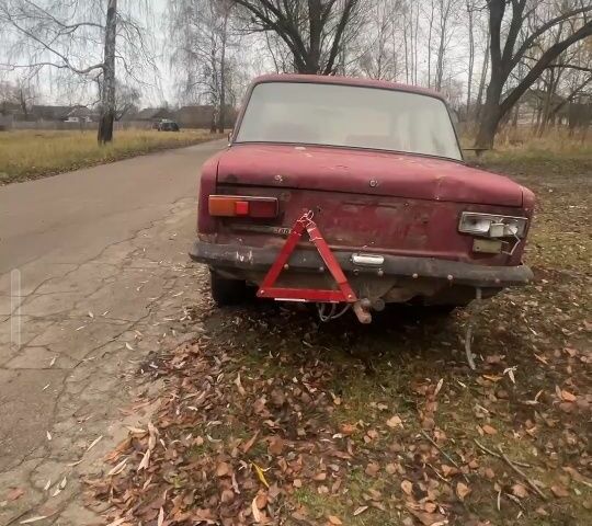Красный ВАЗ 2101, объемом двигателя 0 л и пробегом 100 тыс. км за 119 $, фото 2 на Automoto.ua
