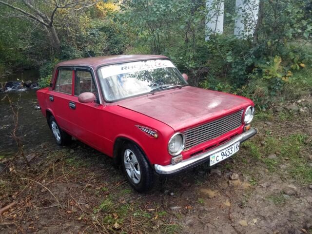 Красный ВАЗ 2101, объемом двигателя 5 л и пробегом 27 тыс. км за 620 $, фото 3 на Automoto.ua
