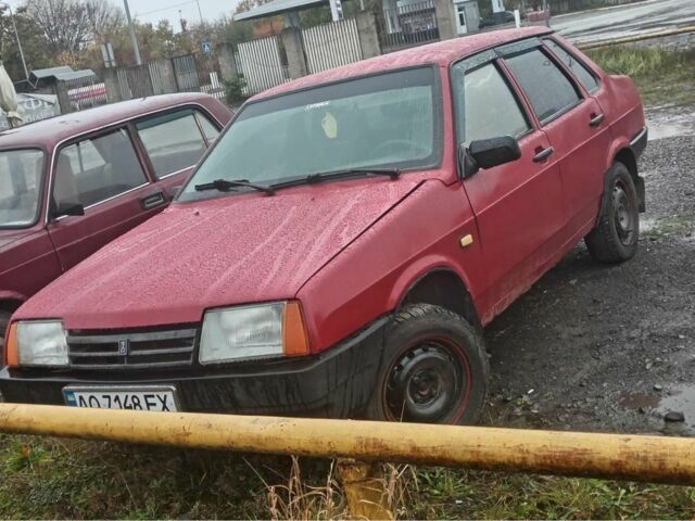 Красный ВАЗ 2101, объемом двигателя 1.6 л и пробегом 200 тыс. км за 750 $, фото 3 на Automoto.ua