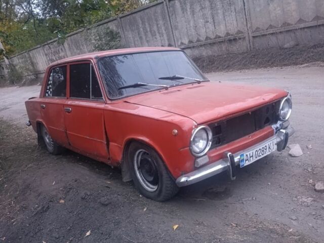 Красный ВАЗ 2101, объемом двигателя 1.2 л и пробегом 2 тыс. км за 413 $, фото 2 на Automoto.ua