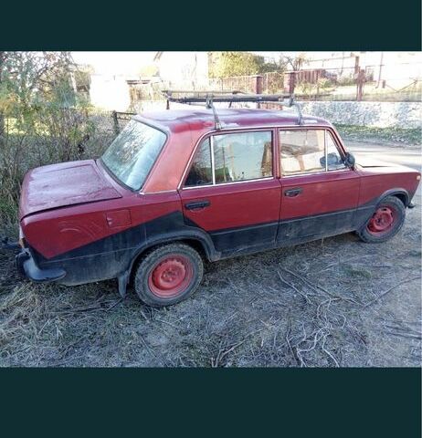 Красный ВАЗ 2101, объемом двигателя 1.3 л и пробегом 1 тыс. км за 13000 $, фото 2 на Automoto.ua