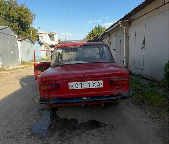 Красный ВАЗ 2101, объемом двигателя 1.3 л и пробегом 100 тыс. км за 340 $, фото 1 на Automoto.ua