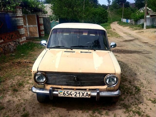 ВАЗ 2101, объемом двигателя 1.3 л и пробегом 0 тыс. км за 360 $, фото 1 на Automoto.ua
