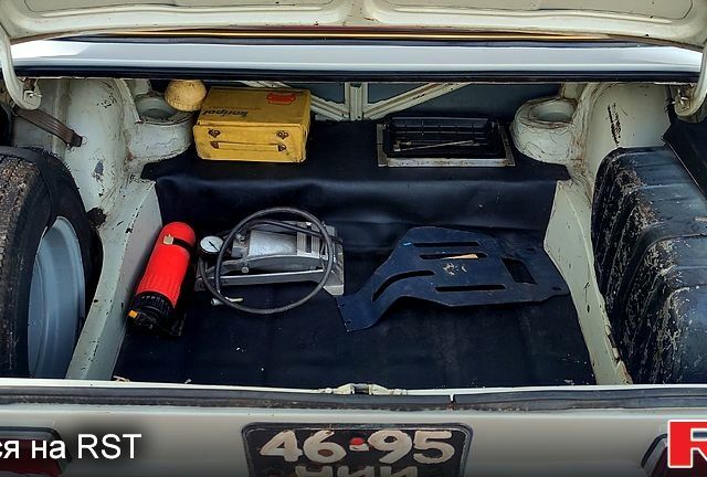 ВАЗ 2101, объемом двигателя 1.2 л и пробегом 100 тыс. км за 2200 $, фото 7 на Automoto.ua