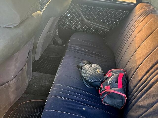 ВАЗ 2101, объемом двигателя 1.5 л и пробегом 180 тыс. км за 1000 $, фото 5 на Automoto.ua