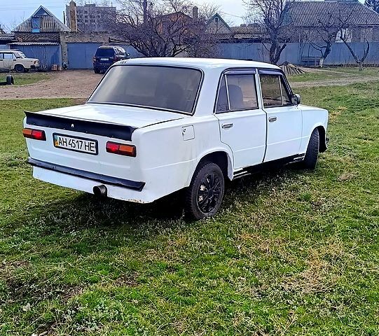 ВАЗ 2101, объемом двигателя 13 л и пробегом 200 тыс. км за 400 $, фото 2 на Automoto.ua