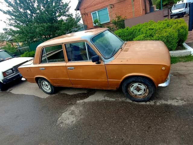 ВАЗ 2101, объемом двигателя 1.1 л и пробегом 374 тыс. км за 360 $, фото 4 на Automoto.ua