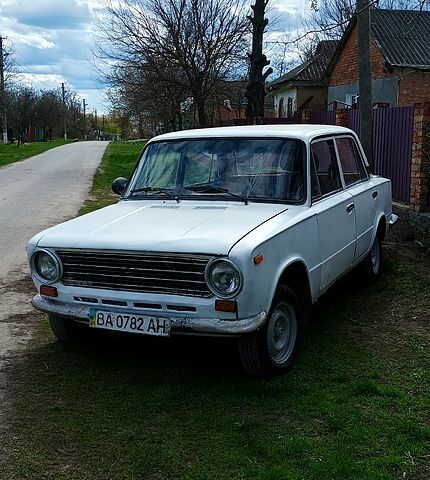 ВАЗ 2101, об'ємом двигуна 1.2 л та пробігом 290 тис. км за 450 $, фото 3 на Automoto.ua