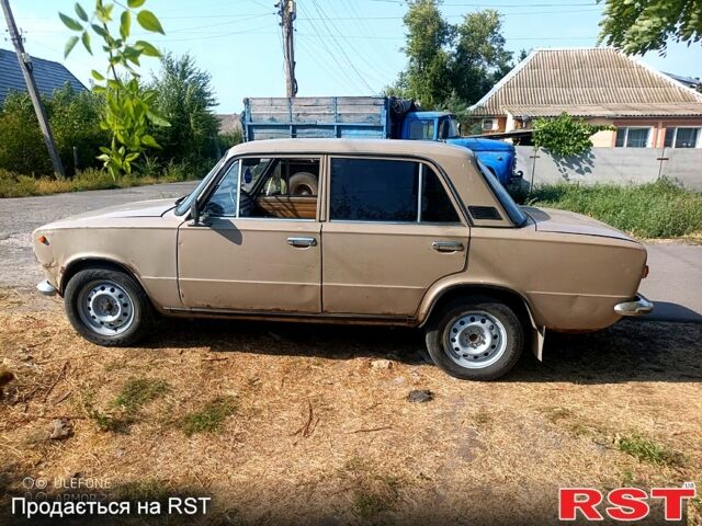 ВАЗ 2101, объемом двигателя 1.3 л и пробегом 180 тыс. км за 729 $, фото 1 на Automoto.ua