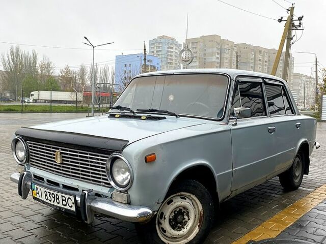 ВАЗ 2101, объемом двигателя 1.5 л и пробегом 0 тыс. км за 1000 $, фото 1 на Automoto.ua