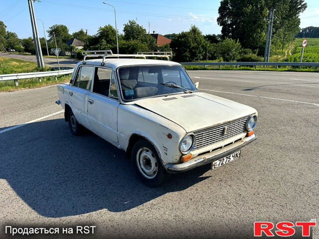 ВАЗ 2101, объемом двигателя 1.3 л и пробегом 300 тыс. км за 300 $, фото 4 на Automoto.ua