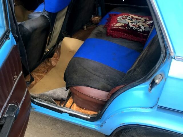 ВАЗ 2101, объемом двигателя 1.2 л и пробегом 315 тыс. км за 500 $, фото 10 на Automoto.ua