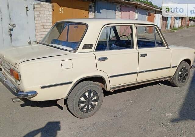 ВАЗ 2101, объемом двигателя 1.3 л и пробегом 157 тыс. км за 600 $, фото 10 на Automoto.ua