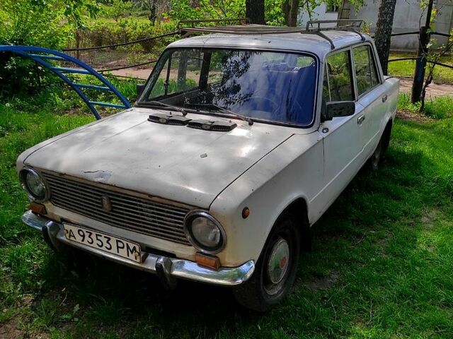 ВАЗ 2101, объемом двигателя 1.3 л и пробегом 300 тыс. км за 300 $, фото 5 на Automoto.ua