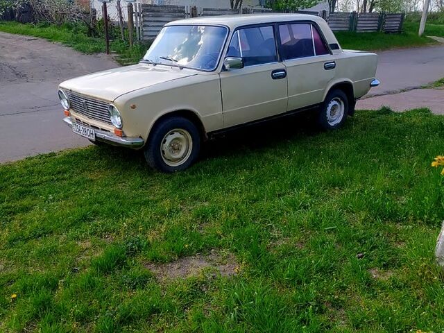ВАЗ 2101, об'ємом двигуна 13 л та пробігом 11 тис. км за 360 $, фото 1 на Automoto.ua