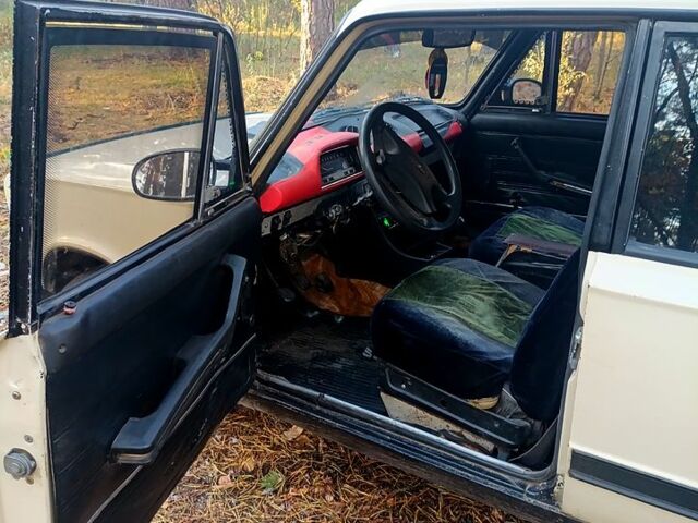 ВАЗ 2101, объемом двигателя 1.5 л и пробегом 350 тыс. км за 599 $, фото 3 на Automoto.ua