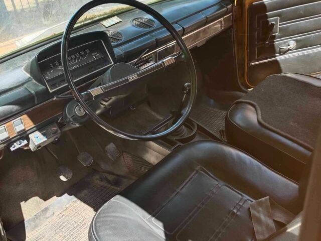 Желтый ВАЗ 2101, объемом двигателя 1.2 л и пробегом 100 тыс. км за 1100 $, фото 5 на Automoto.ua