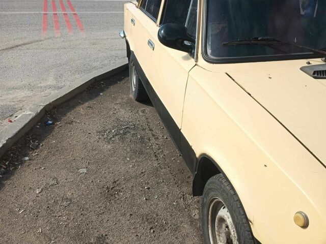Желтый ВАЗ 2101, объемом двигателя 0 л и пробегом 1 тыс. км за 632 $, фото 4 на Automoto.ua