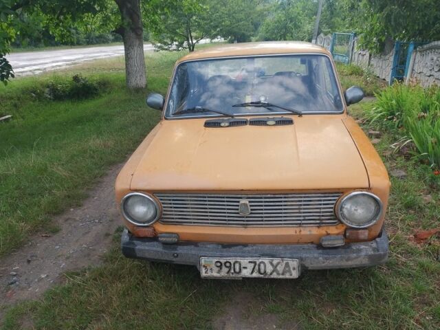 Желтый ВАЗ 2101, объемом двигателя 1.5 л и пробегом 19 тыс. км за 361 $, фото 13 на Automoto.ua