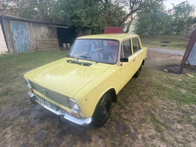 Желтый ВАЗ 2101, объемом двигателя 1.3 л и пробегом 89 тыс. км за 360 $, фото 4 на Automoto.ua