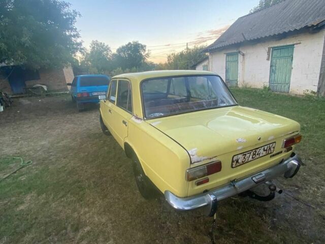 Желтый ВАЗ 2101, объемом двигателя 1.3 л и пробегом 89 тыс. км за 360 $, фото 1 на Automoto.ua