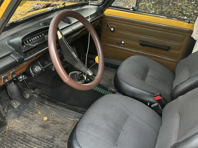 Желтый ВАЗ 2101, объемом двигателя 1.3 л и пробегом 3 тыс. км за 668 $, фото 4 на Automoto.ua