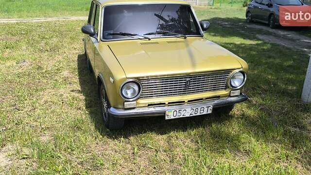 Желтый ВАЗ 2101, объемом двигателя 0 л и пробегом 80 тыс. км за 1100 $, фото 2 на Automoto.ua