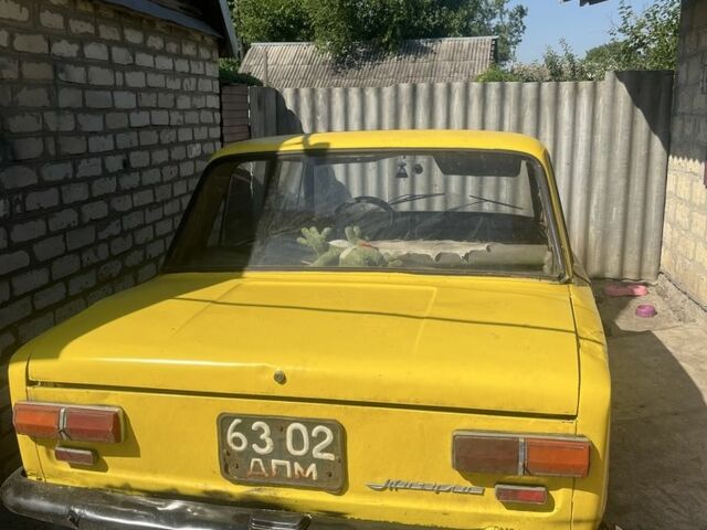 Желтый ВАЗ 2101, объемом двигателя 0 л и пробегом 3 тыс. км за 240 $, фото 2 на Automoto.ua
