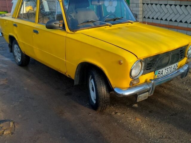 Желтый ВАЗ 2101, объемом двигателя 1 л и пробегом 100 тыс. км за 391 $, фото 1 на Automoto.ua