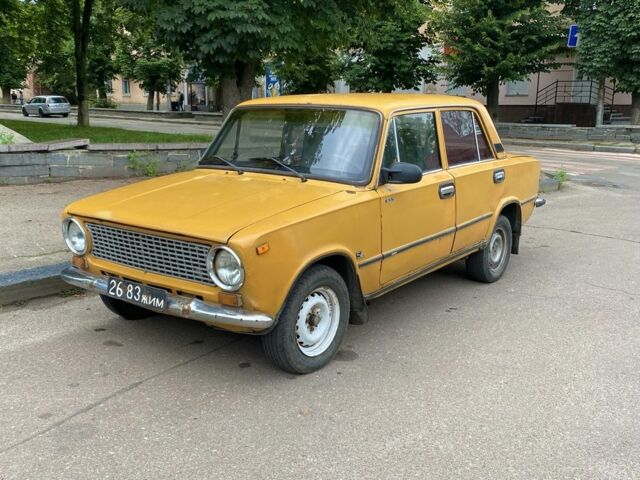 Желтый ВАЗ 2101, объемом двигателя 1.3 л и пробегом 49 тыс. км за 481 $, фото 2 на Automoto.ua