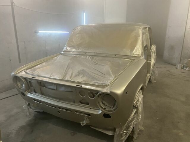 Желтый ВАЗ 2101, объемом двигателя 1.2 л и пробегом 3 тыс. км за 33000 $, фото 3 на Automoto.ua