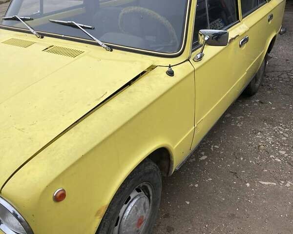 Желтый ВАЗ 2101, объемом двигателя 1.29 л и пробегом 29 тыс. км за 1000 $, фото 2 на Automoto.ua