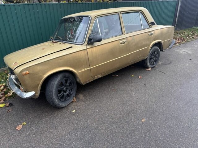 Желтый ВАЗ 2101, объемом двигателя 1.3 л и пробегом 10 тыс. км за 286 $, фото 1 на Automoto.ua