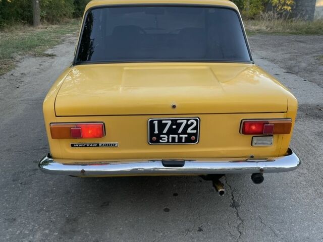 Желтый ВАЗ 2101, объемом двигателя 1.3 л и пробегом 80 тыс. км за 950 $, фото 5 на Automoto.ua