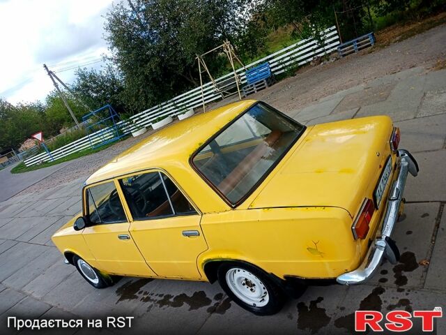 Желтый ВАЗ 2101, объемом двигателя 1.2 л и пробегом 0 тыс. км за 690 $, фото 3 на Automoto.ua