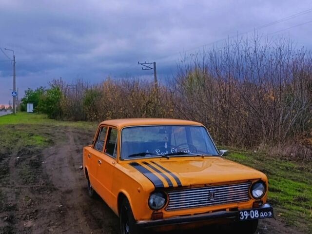 Желтый ВАЗ 2101, объемом двигателя 1 л и пробегом 30 тыс. км за 404 $, фото 7 на Automoto.ua