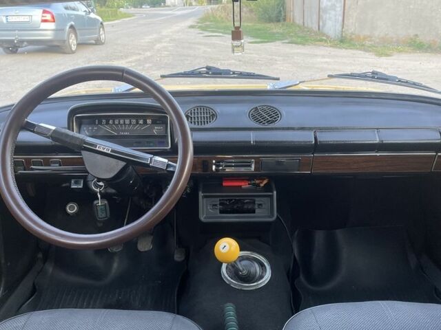 Желтый ВАЗ 2101, объемом двигателя 1.3 л и пробегом 80 тыс. км за 950 $, фото 9 на Automoto.ua