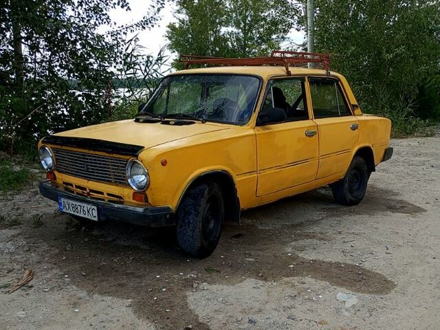 Жовтий ВАЗ 2101, об'ємом двигуна 1.3 л та пробігом 200 тис. км за 570 $, фото 1 на Automoto.ua