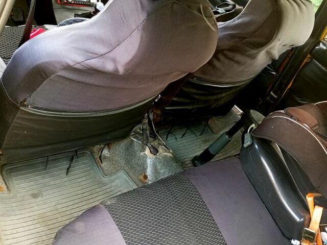 Жовтий ВАЗ 2101, об'ємом двигуна 1.3 л та пробігом 200 тис. км за 570 $, фото 7 на Automoto.ua