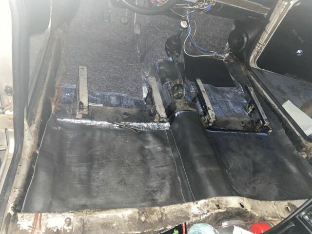 Желтый ВАЗ 2101, объемом двигателя 1.2 л и пробегом 3 тыс. км за 33000 $, фото 1 на Automoto.ua