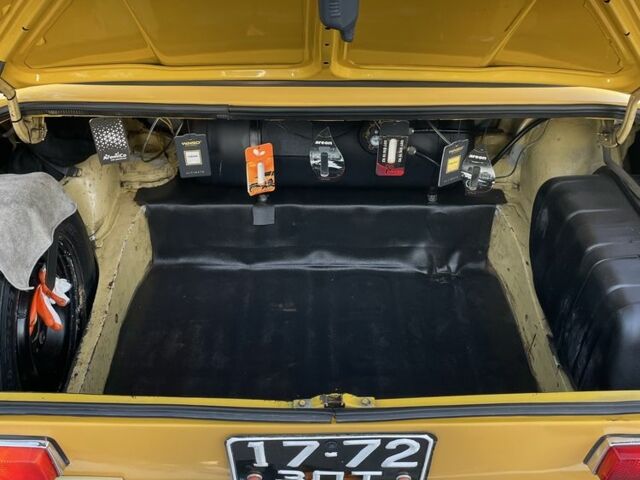 Желтый ВАЗ 2101, объемом двигателя 1.3 л и пробегом 80 тыс. км за 950 $, фото 13 на Automoto.ua