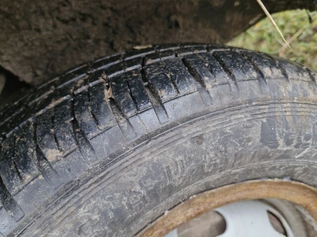 Желтый ВАЗ 2101, объемом двигателя 1.2 л и пробегом 83 тыс. км за 382 $, фото 5 на Automoto.ua