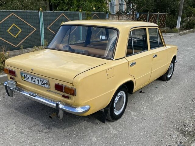 Желтый ВАЗ 2101, объемом двигателя 1.3 л и пробегом 37 тыс. км за 650 $, фото 3 на Automoto.ua