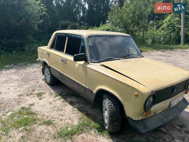 Жовтий ВАЗ 2101, об'ємом двигуна 1.3 л та пробігом 300 тис. км за 357 $, фото 1 на Automoto.ua