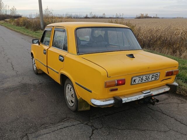 Желтый ВАЗ 2101, объемом двигателя 0 л и пробегом 176 тыс. км за 350 $, фото 3 на Automoto.ua