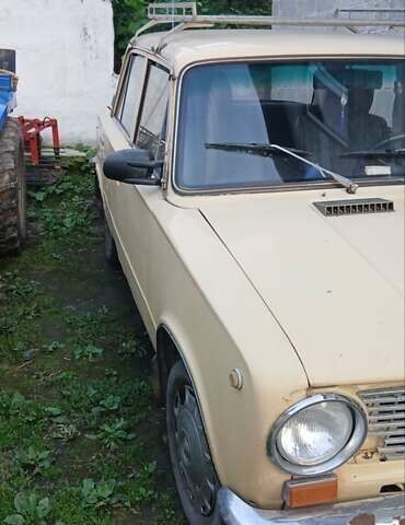 Жовтий ВАЗ 2101, об'ємом двигуна 1.3 л та пробігом 174 тис. км за 500 $, фото 2 на Automoto.ua