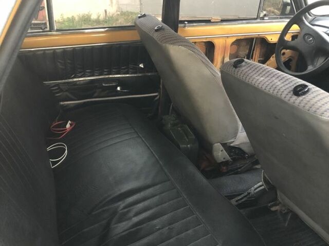 Желтый ВАЗ 2101, объемом двигателя 1.2 л и пробегом 100 тыс. км за 322 $, фото 3 на Automoto.ua