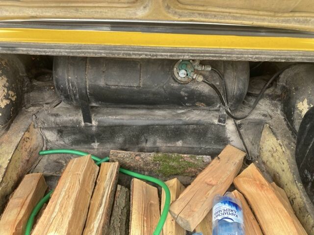 ВАЗ 2101 1977 в Чернигове на Automoto.ua Желтый ВАЗ 2101, объемом двигателя 1.1 л и пробегом 92 тыс. км за 478 $, фото 5 на Automoto.ua